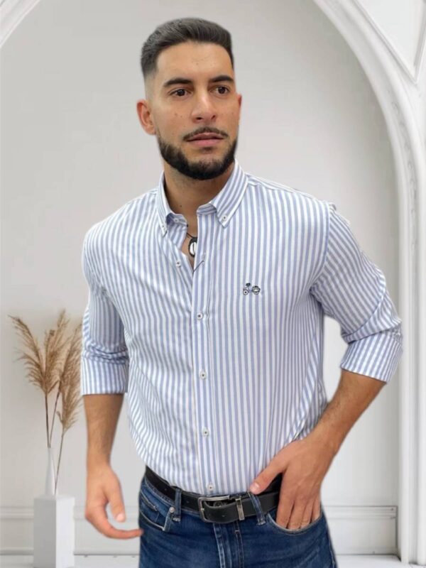 camisa coolbike de rayas celeste y blanca
