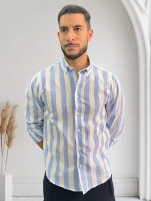 camisa celeste y blanca de rayas semi hilo