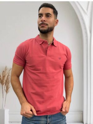 polo rojo hojal y boton